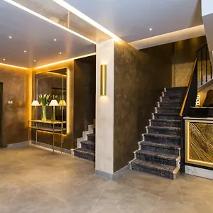 https://dolomiti-venice.hotelinveneto.com