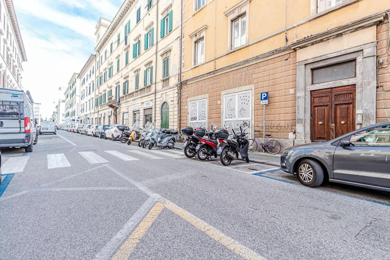 Game Rooms Experience Livorno 0*,